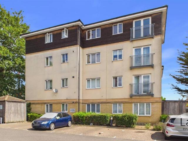 House for rent in Broxbourne, Hertfordshire