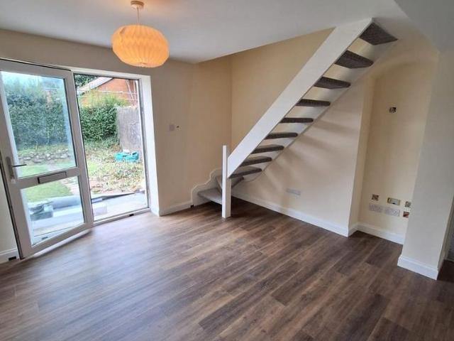 House for rent in Nangreaves, Wales