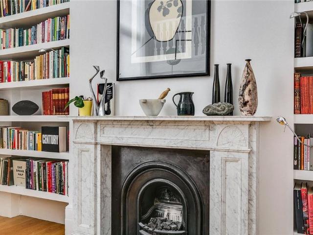 House for rent in Chalk Farm, Greater London