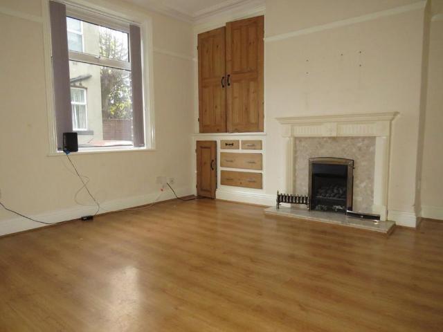 House for rent in Ovenden, Halifax