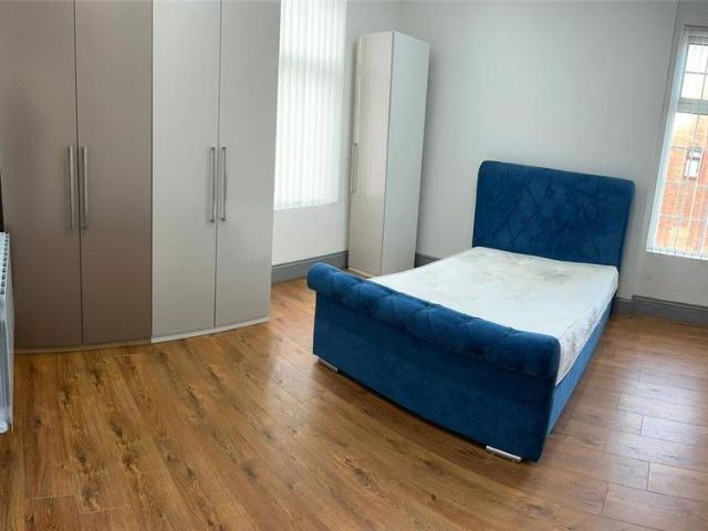 House for rent in Grove Hill, Normanby