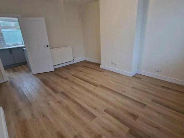 House for rent in Polegate, Cross In Hand