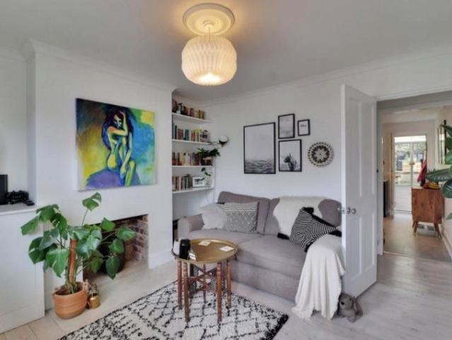 House for rent in Hawkenbury, Sandown Park
