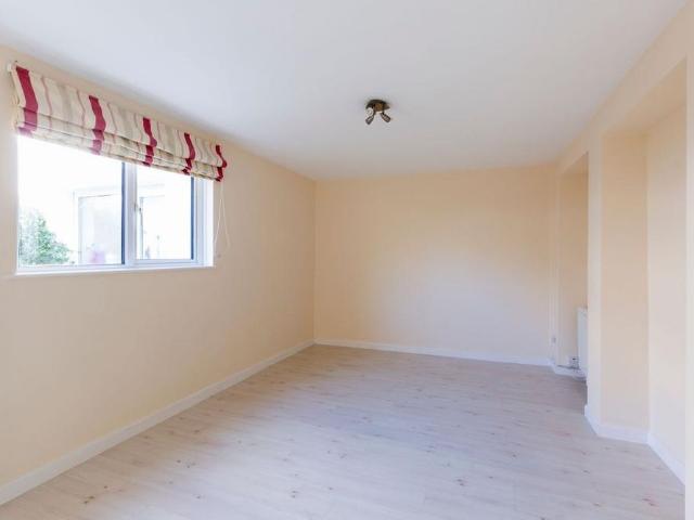 House for rent in London Borough of Sutton, Greater London