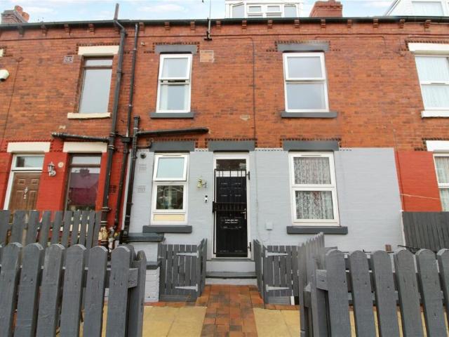 House for rent in East End Park, West Yorkshire