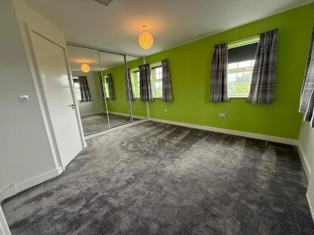 House for rent in Cutsyke, Castleford