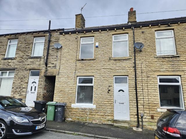 House for rent in Huddersfield, West Yorkshire