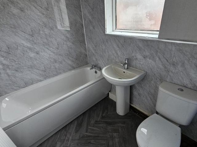 House for rent in Darfield, Darfield