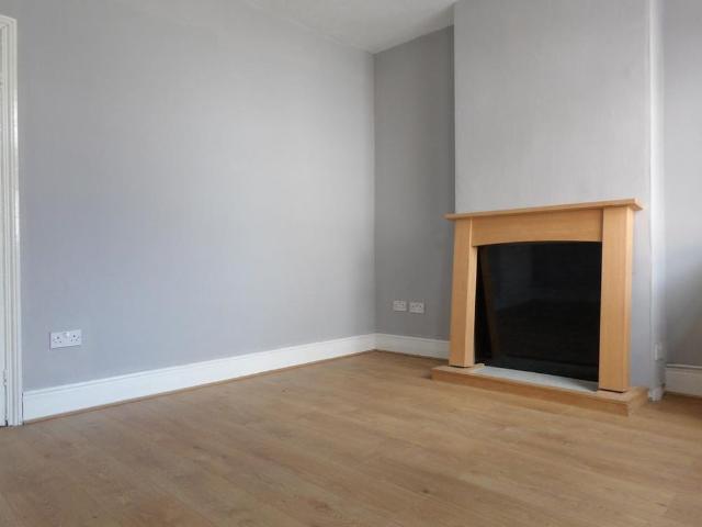 House for rent in Dalestorth, East Midlands