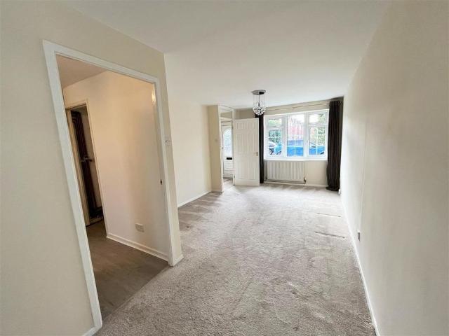 House for rent in Dean Row, Wilmslow
