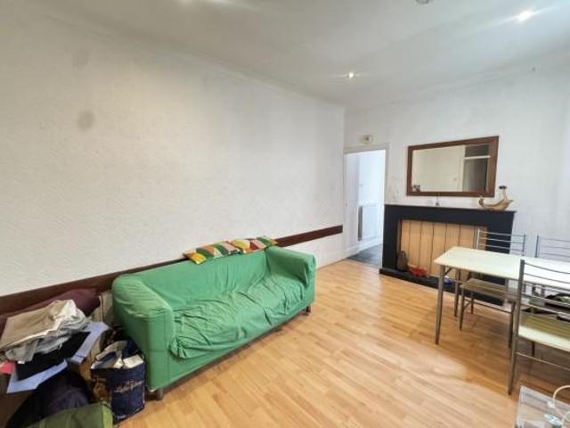 House for rent in Plasnewydd, Falcon Lodge