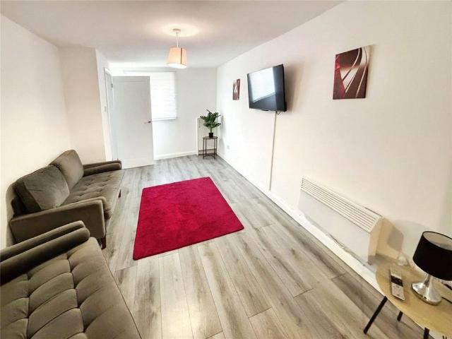 House for rent in Swadlincote, South Derbyshire