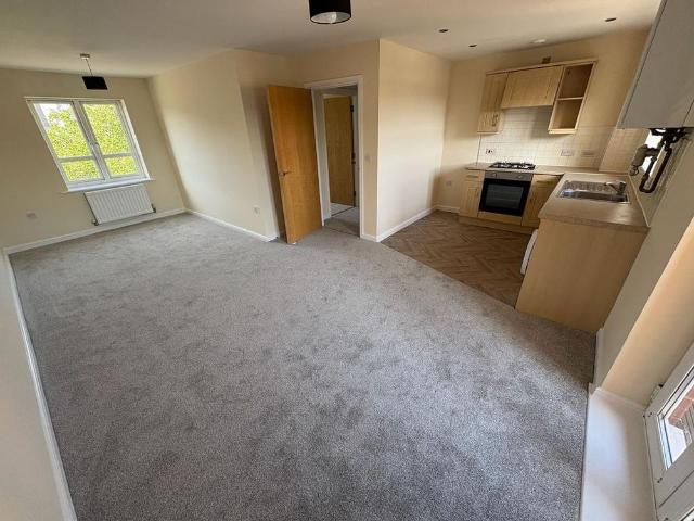 Apartment for rent in Far Cotton and Delapre, Far Cotton