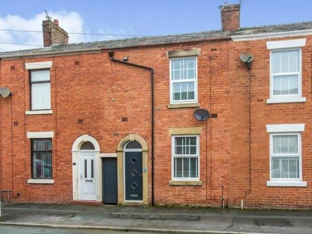 House for rent in Brownedge, Firbank