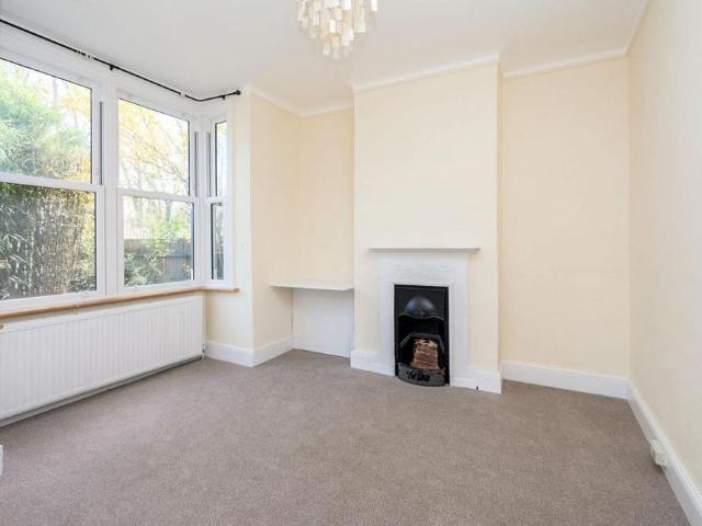 House for rent in Hackbridge, Greater London