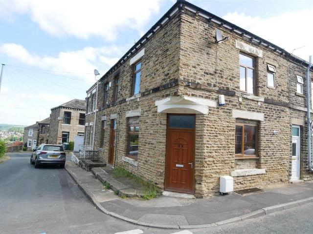 House for rent in Dewsbury, Kirklees