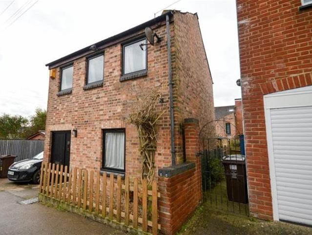 House for rent in St Albans, Five Acres