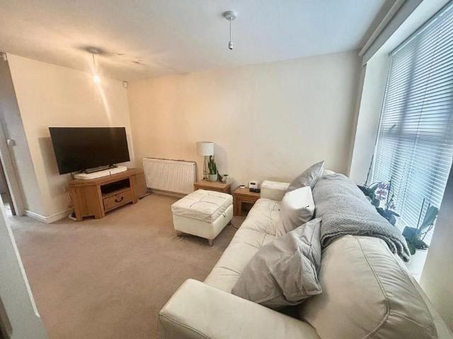 House for rent in Kingsbury CP, Gun Hill