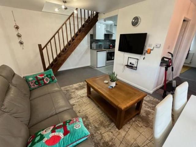 House for rent in Civic Centre, Falcon Lodge