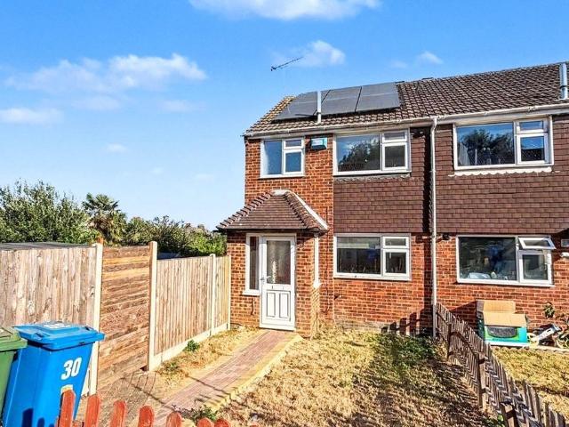 Apartment for rent in Chalkwell, Oad Street