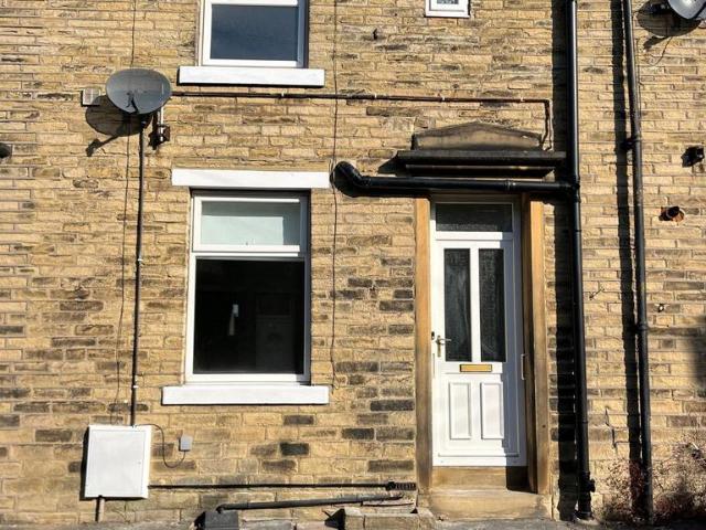 House for rent in Bonegate, Calderdale