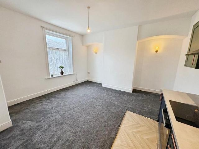 House for rent in Lindley, Kirklees