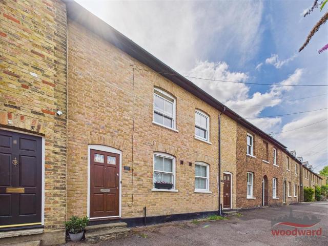 House for rent in Harrow On The Hill, Greater London
