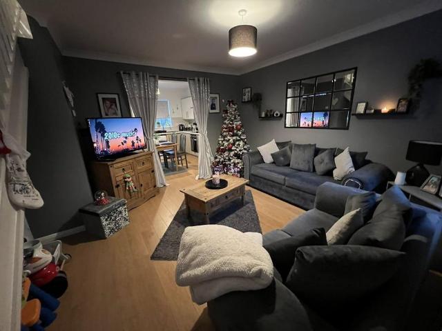 House for rent in Llannon, Tumble
