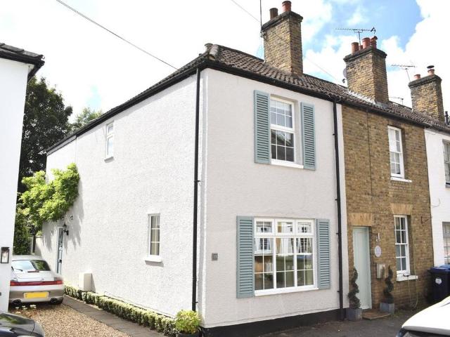 House for rent in Ashley Park, Surrey