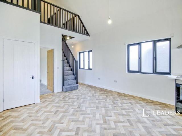 House for rent in Alton Barnes, Essex
