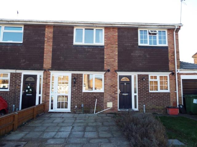 House for rent in Whitnash, Green Close