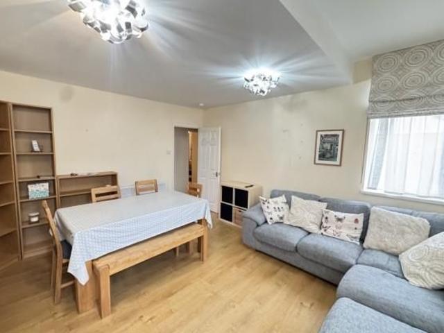 House for rent in Civic Centre, Falcon Lodge