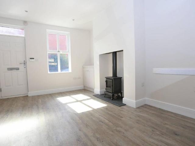 House for rent in Georgia, Greater Manchester