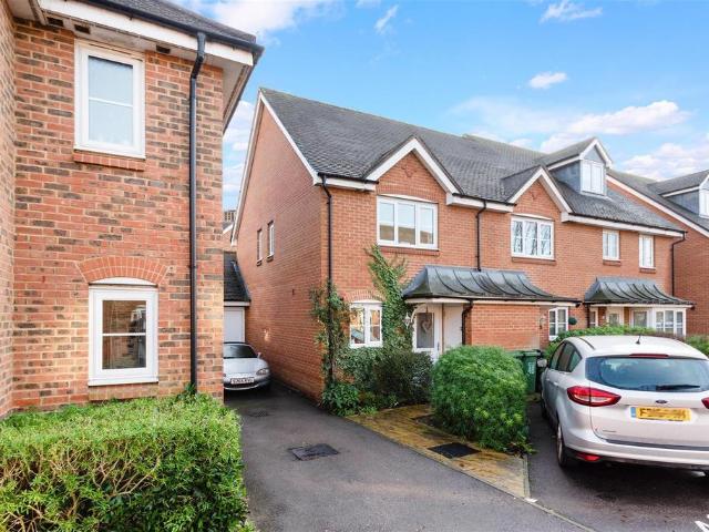 House for rent in Red Hill, Surrey
