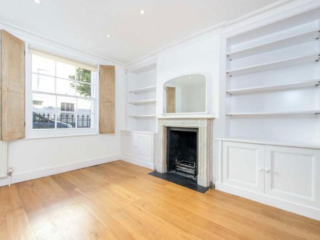 House for rent in Royal Borough of Kensington and Chelsea, Greater London