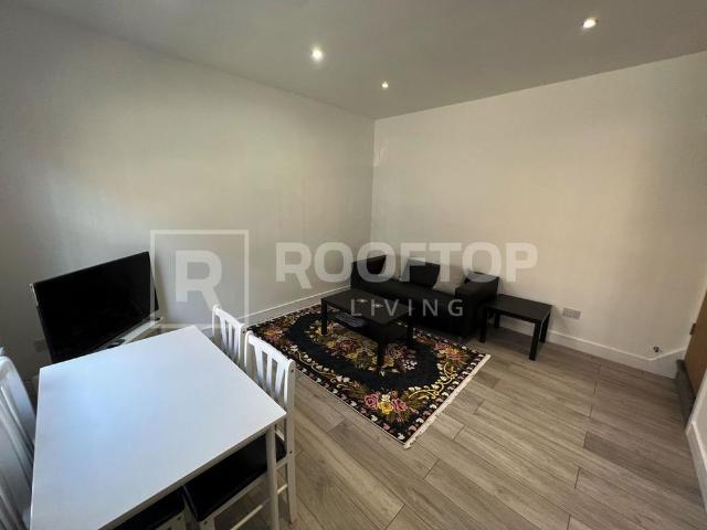 House for rent in Woodhouse, West Yorkshire