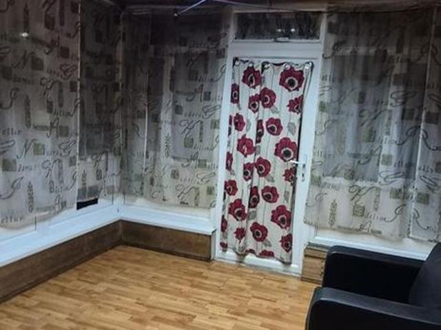 House for rent in Loxford, Greater London
