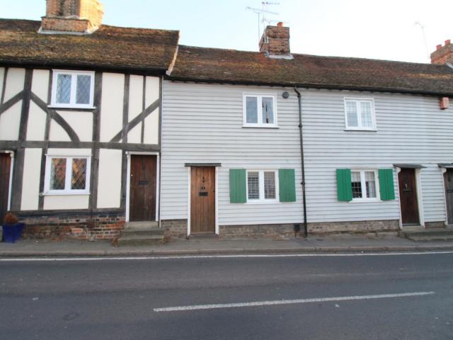 House for rent in Corbets Tey, Greater London