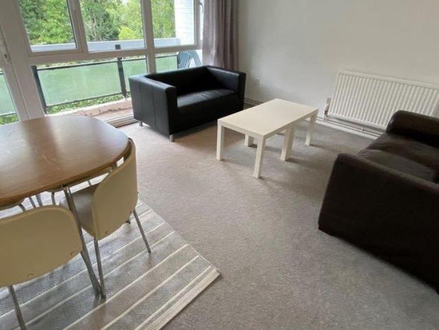 House for rent in Hales Place, The Bridge