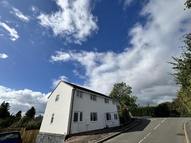 House for rent in New Bilton, Warwickshire