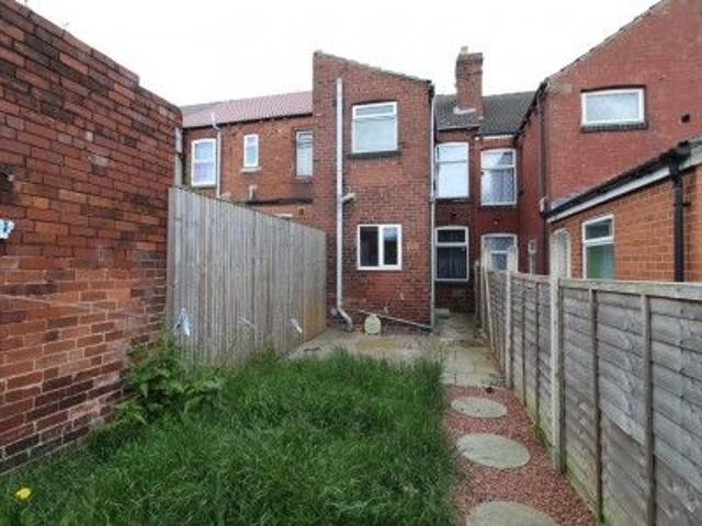 House for rent in Fitzwilliam, Wakefield