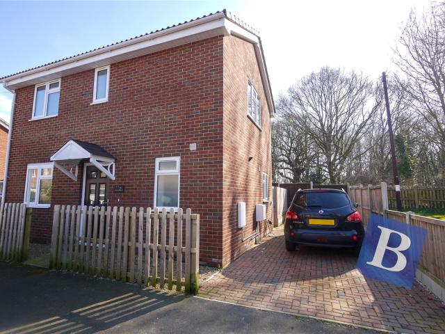 House for rent in Hutton, Navestock Side