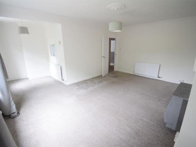 House for rent in Falcon Lodge, Wales