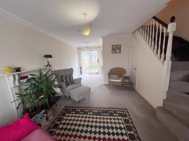 House for rent in Colshaw Farm, Wilmslow