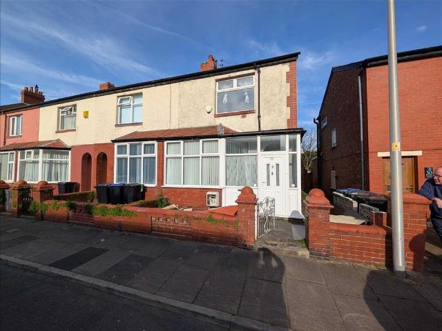 House for rent in Hawes Side, Blackpool