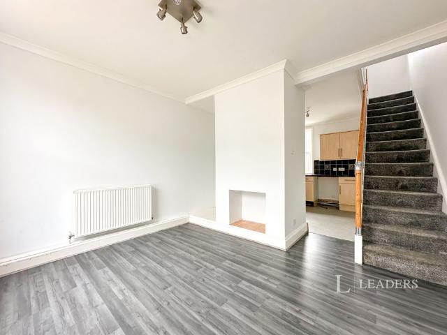 House for rent in Middlecroft, Hampshire