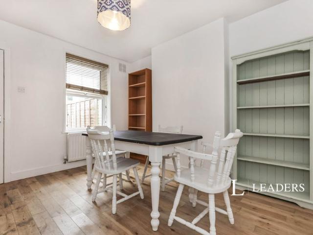 House for rent in Sydenham, Green Close