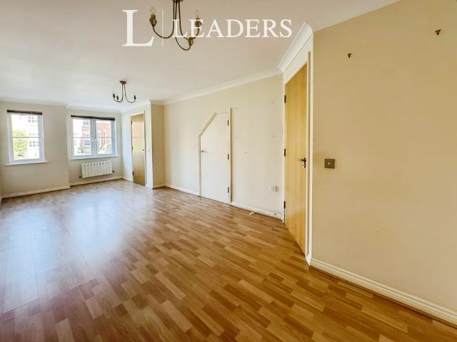 House for rent in Elmfield, Leicestershire