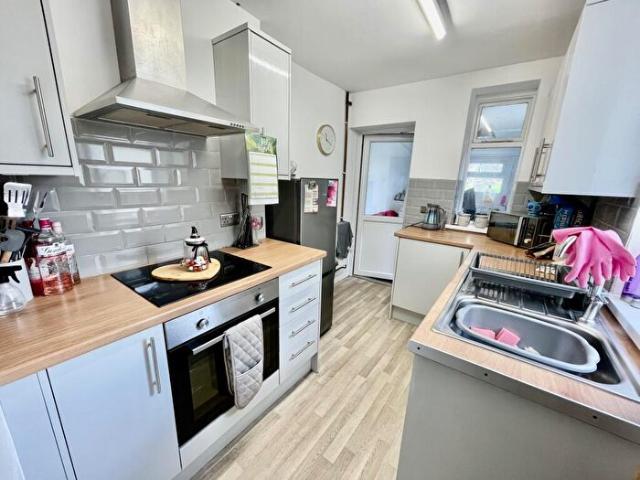 Apartment for rent in Ynysybwl and Coed-y-cwm, Ynysybwl
