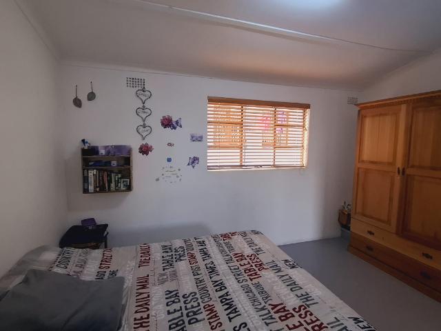 House for rent in Chatsworth, Kwazulu-natal